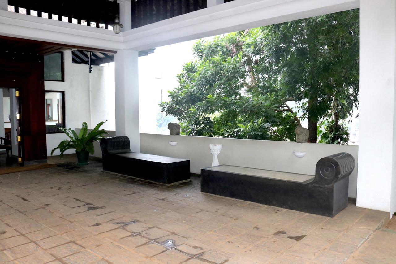 Hotel Hilltop Kandy Zewnętrze zdjęcie