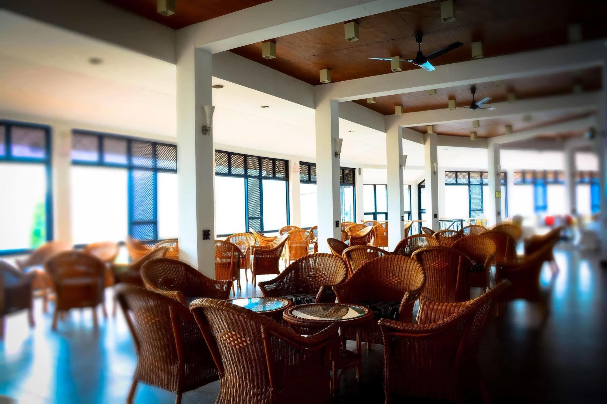 Hotel Hilltop Kandy Zewnętrze zdjęcie